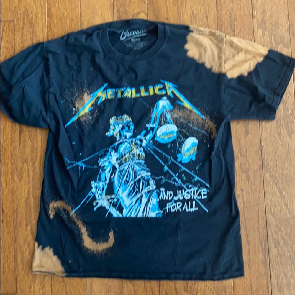 Bleached Metallica T-shirt